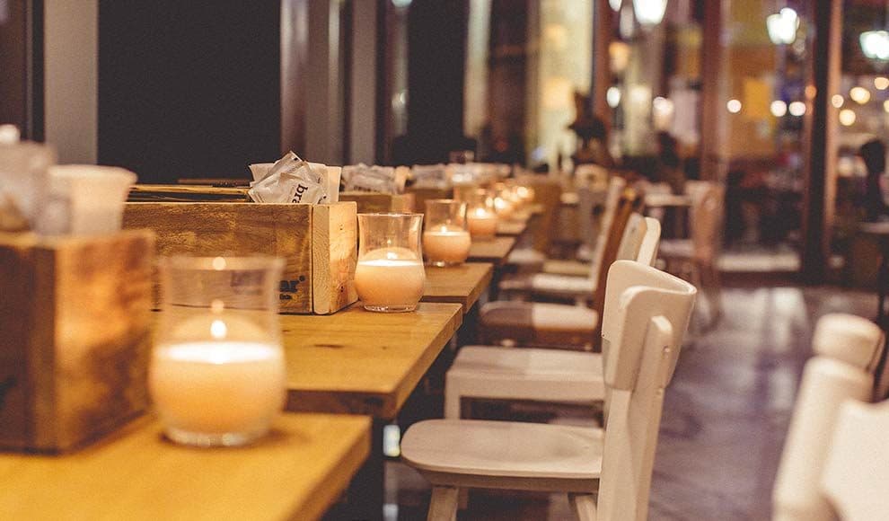 Projekt Kraft GmbH: Innenausbau Bratar, Karlsruhe Projekt Kraft GmbH: Innenausbau Bratar, Karlsruhe