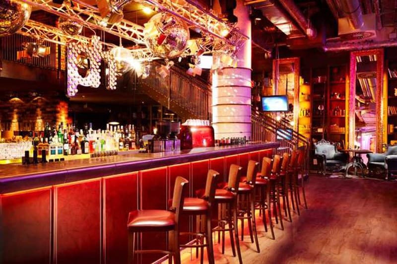 Projekt Kraft GmbH: Innenausbau Penta Hotel Wien Projekt Kraft GmbH: Innenausbau Penta Hotel Wien