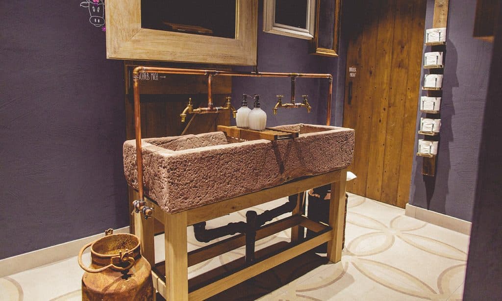 Bratar_Projekt-Kraft_2 Projekt Kraft: Bratar Karlsruhe Design, Planung und Innenausbau