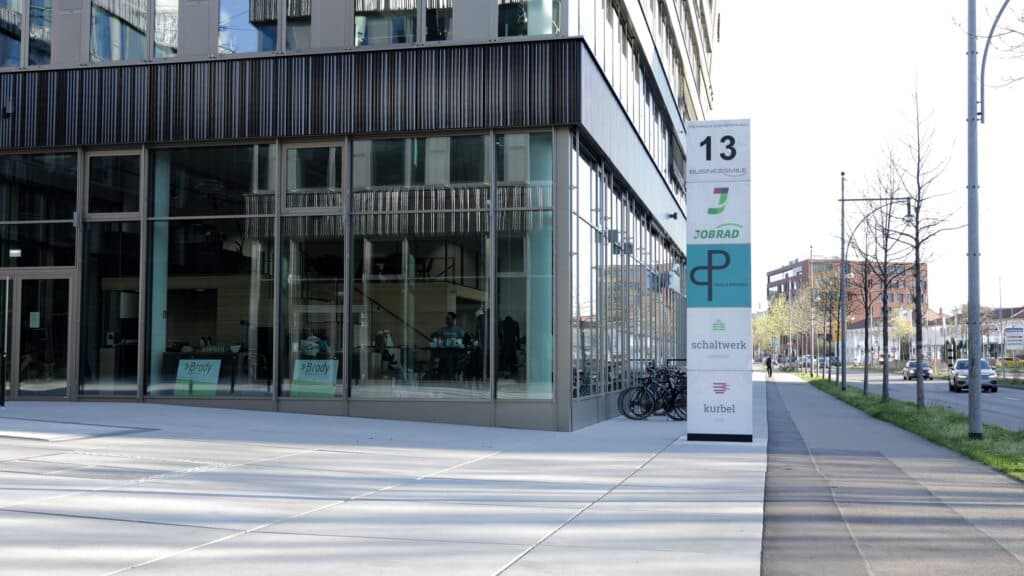 PAUL&PREDIGER_2023_04___4K_pix__ 187 Projekt Kraft - Paul & Prediger Außen