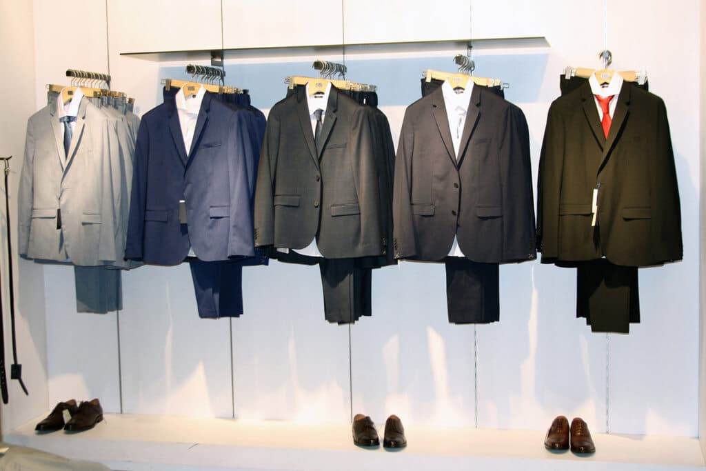 Innenausbau MANGO Rotterdam, Projekt Kraft Innenausbau MANGO Rotterdam, Projekt Kraft