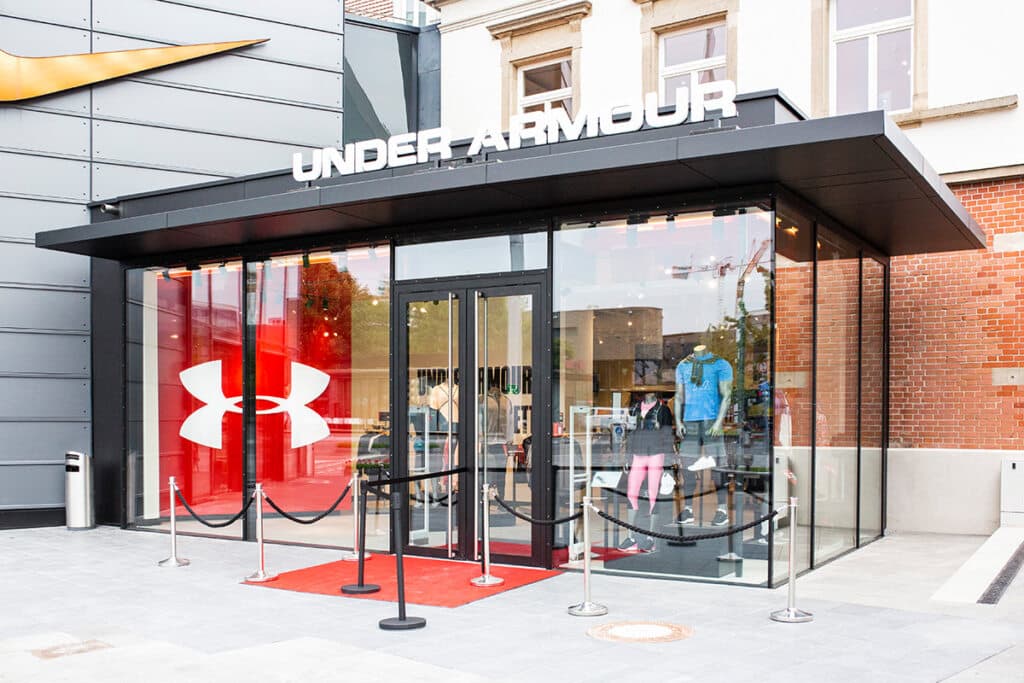 Under-Armour_1 Under Armour Metzingen Innenausbau Projekt Kraft